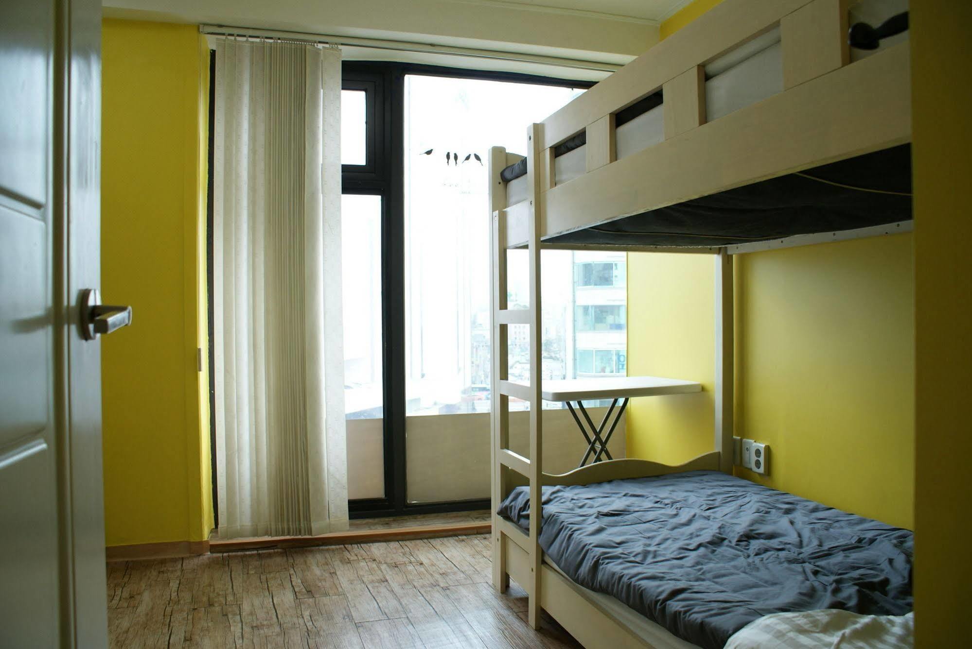 J Guesthouse Seul Zewnętrze zdjęcie